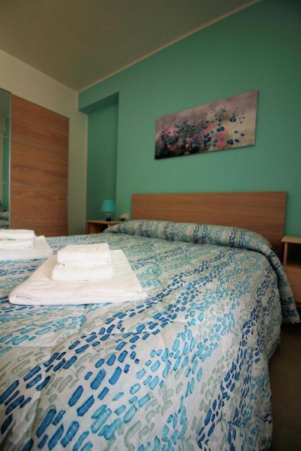 La Rosatea Rooms Монреале Екстериор снимка