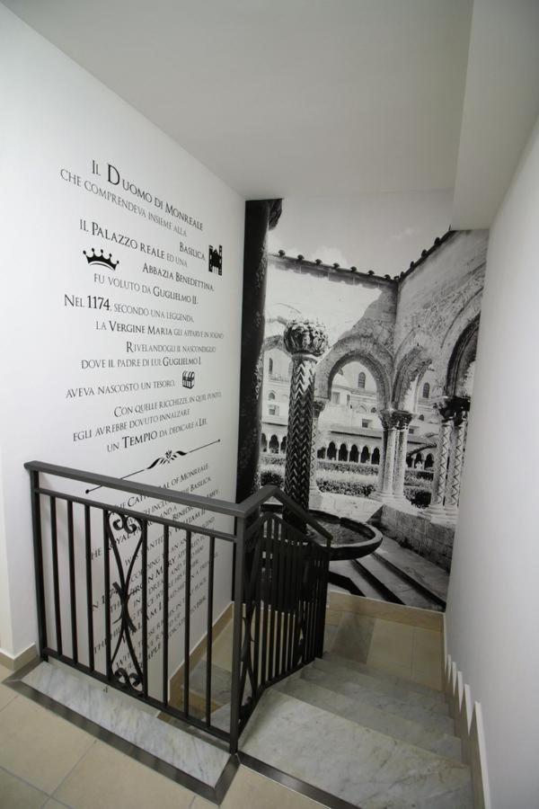 La Rosatea Rooms Монреале Екстериор снимка